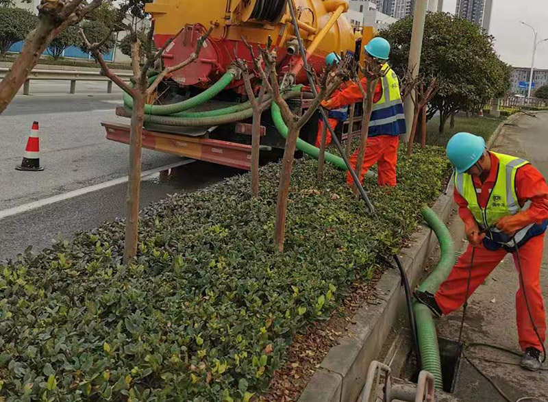 罗田市政管道清淤